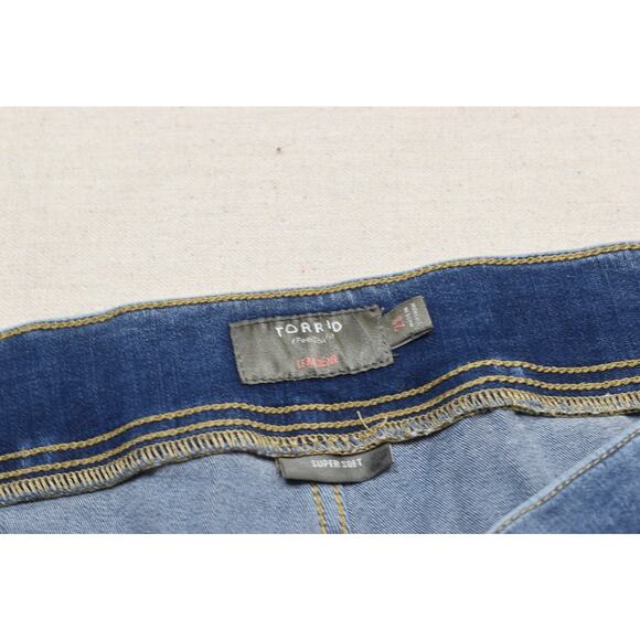 Torrid Plus Size 22 Super Soft Light Wash Jegging Jeans Mid Rise - Picture 7 of 8